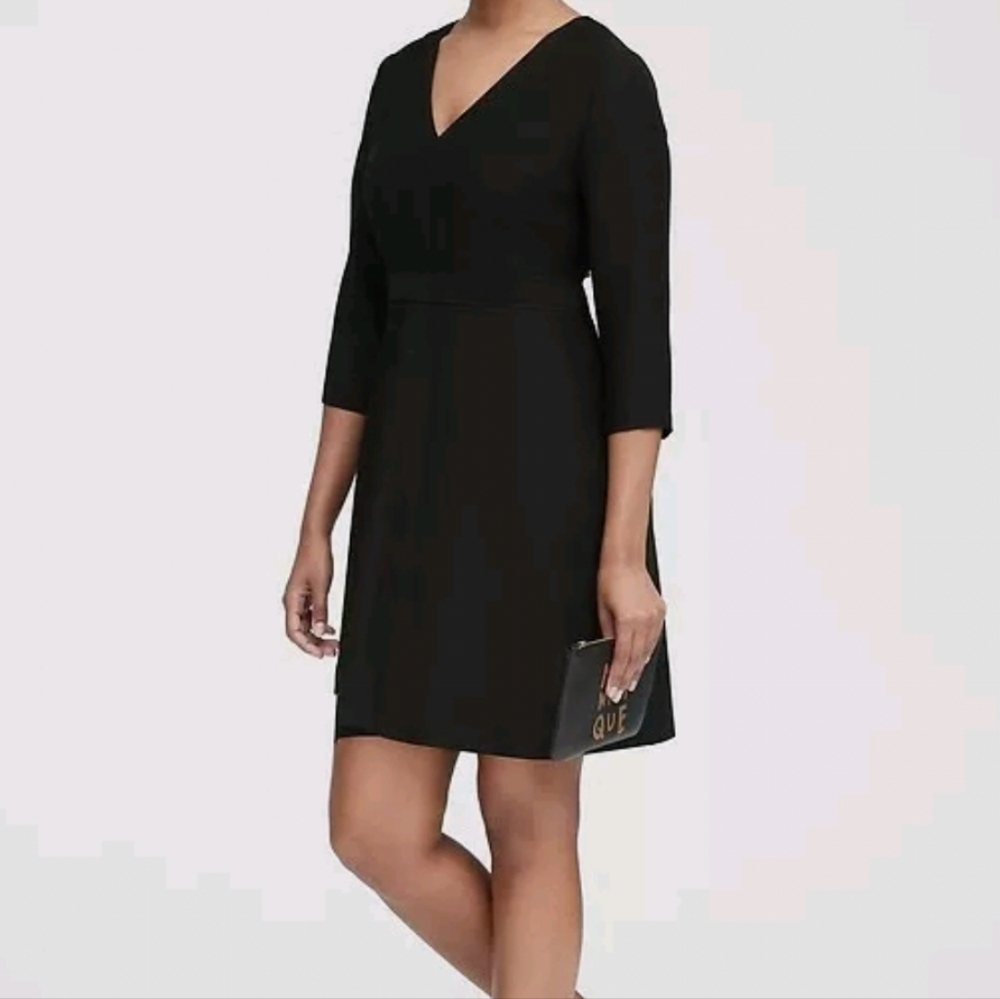 Banana Republic Long Sleeve V Neck Fit & Flare Dress